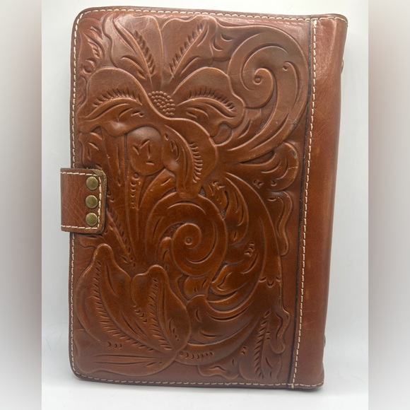 Patricia Nash | Bags | Patricia Nash Tooled Chieti Agenda | Poshmark